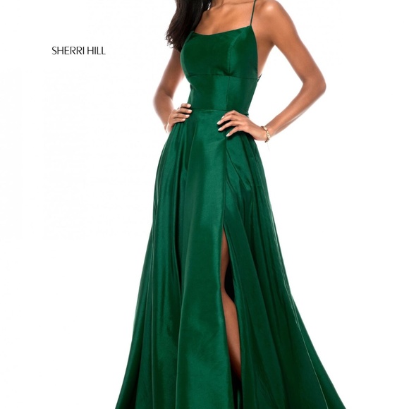 emerald green prom dress sherri hill